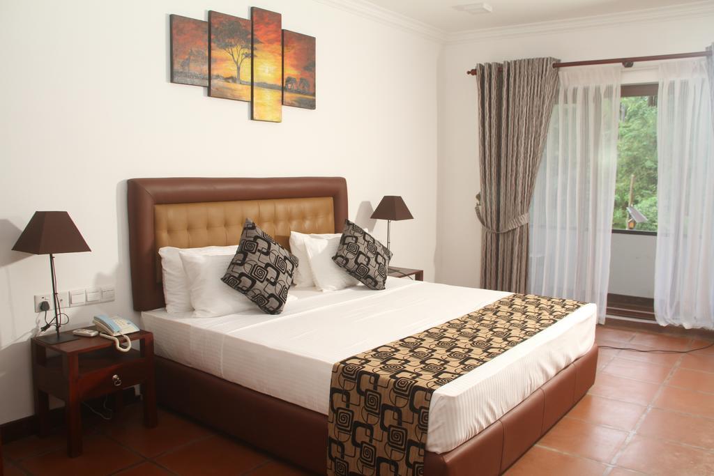 Oreeka - Katunayake Airport Transit Hotels Ruang foto