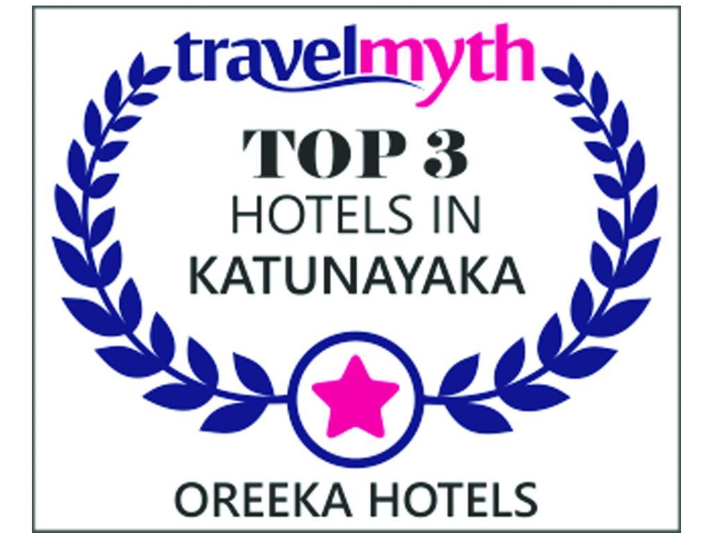 Oreeka - Katunayake Airport Transit Hotels Bagian luar foto
